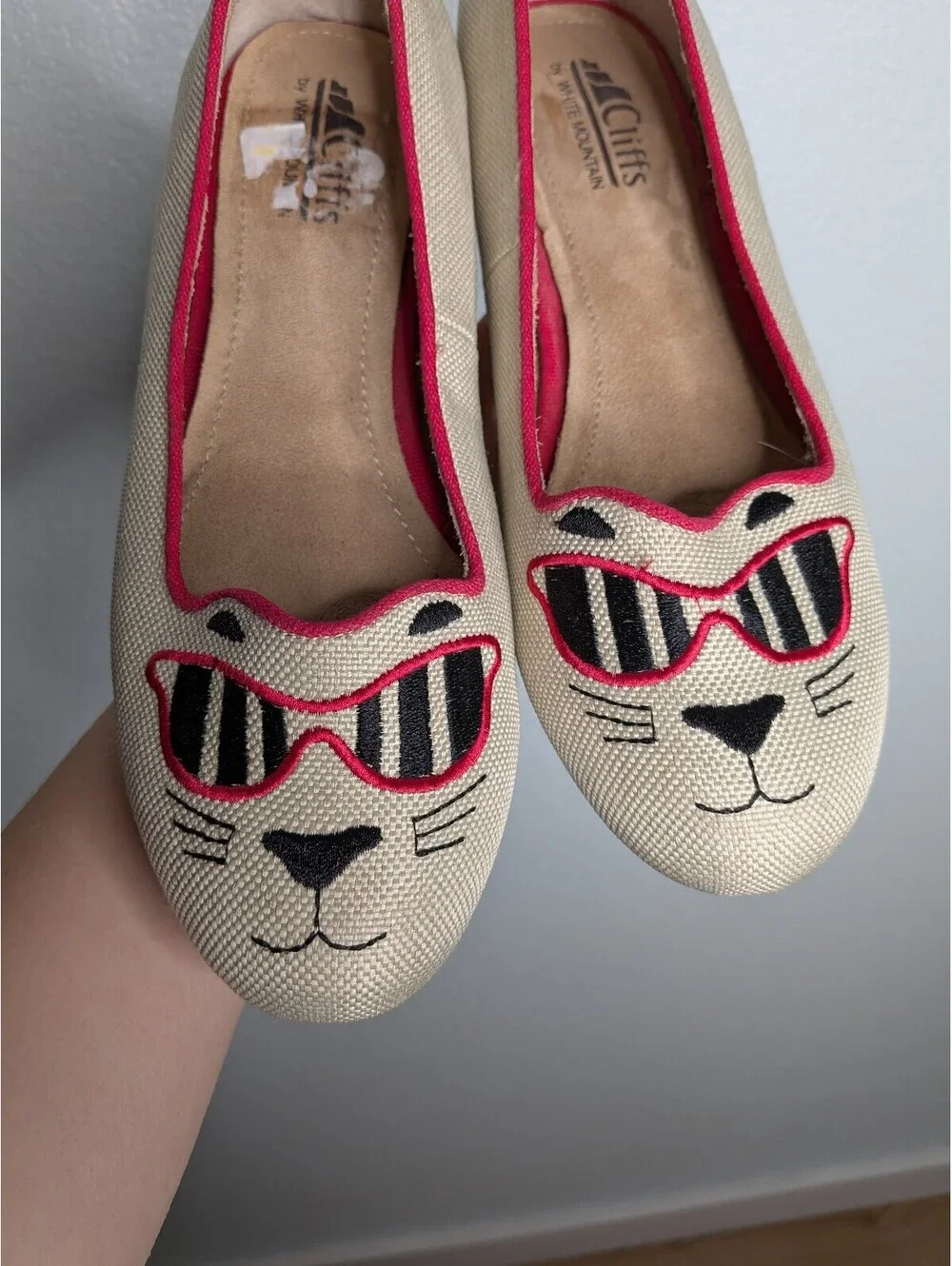 Cliffs by White Mountain Rachel Cat Sunglasses Flats Beige Pink Size 7.5